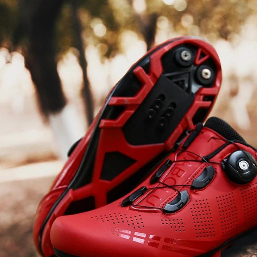 Velocura | Fietsschoenen – Orthopedisch comfort en prestaties