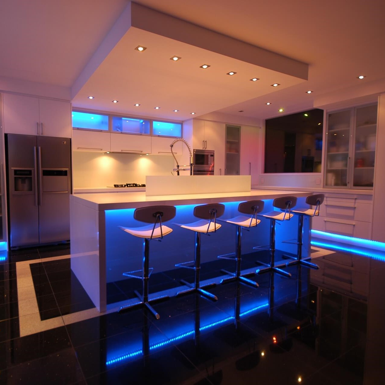 GlowRibbon | Op afstand bedienbare gekleurde LED-strip