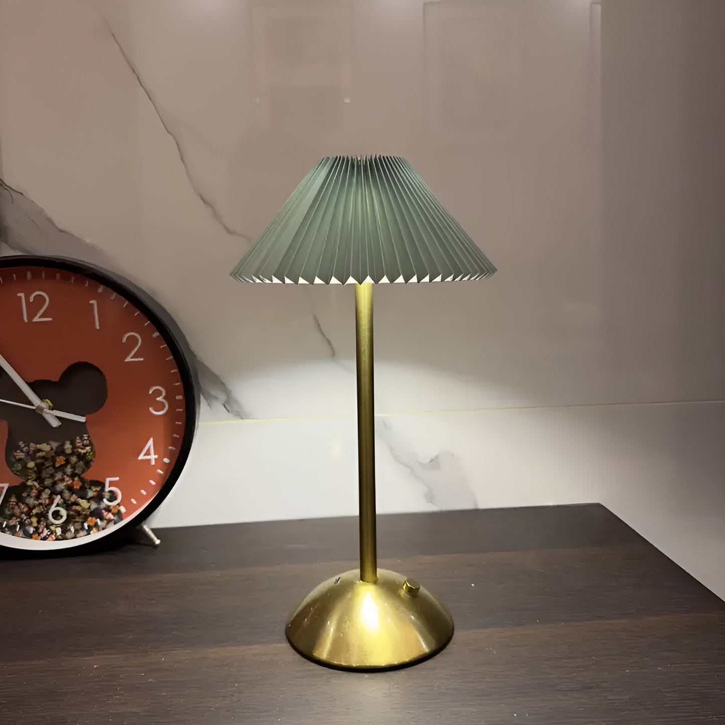 LightLoom | Draadloze en elegante tafellamp